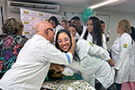 Cerimônia do Jaleco marca momento especial para os estudantes da saúde no UNICEUSA-FACSAL